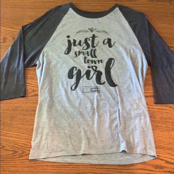 Simply Faithful Tops - ⭐️Sale⭐️Simply faithful quarter length top💜